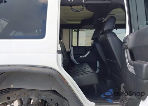 2016 Jeep Wrangler Unlimited Rubicon z USA, uszkodzony, nr VIN 1C4BJWFG6GL321028